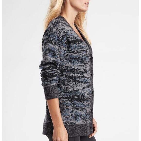 Athleta Westlake Textured Cardigan Sweater in Fog Camo Cool Women's M - Picture 4 of 12